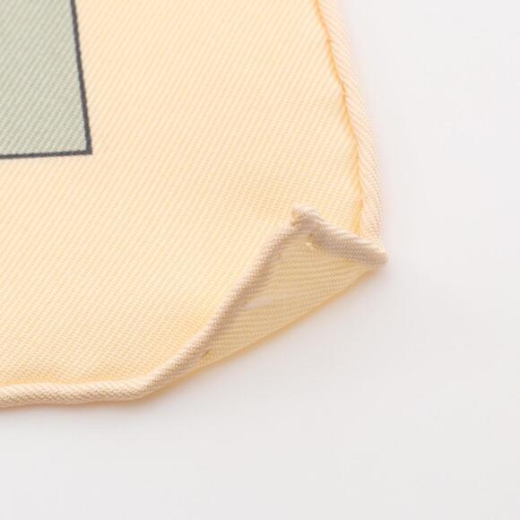 HERMES Cream Silk Scarf - Picture 4 of 4